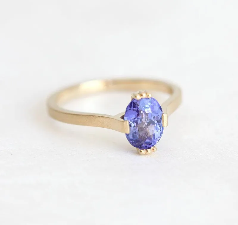 ALISSON OVAL TANZANITE RING view 2