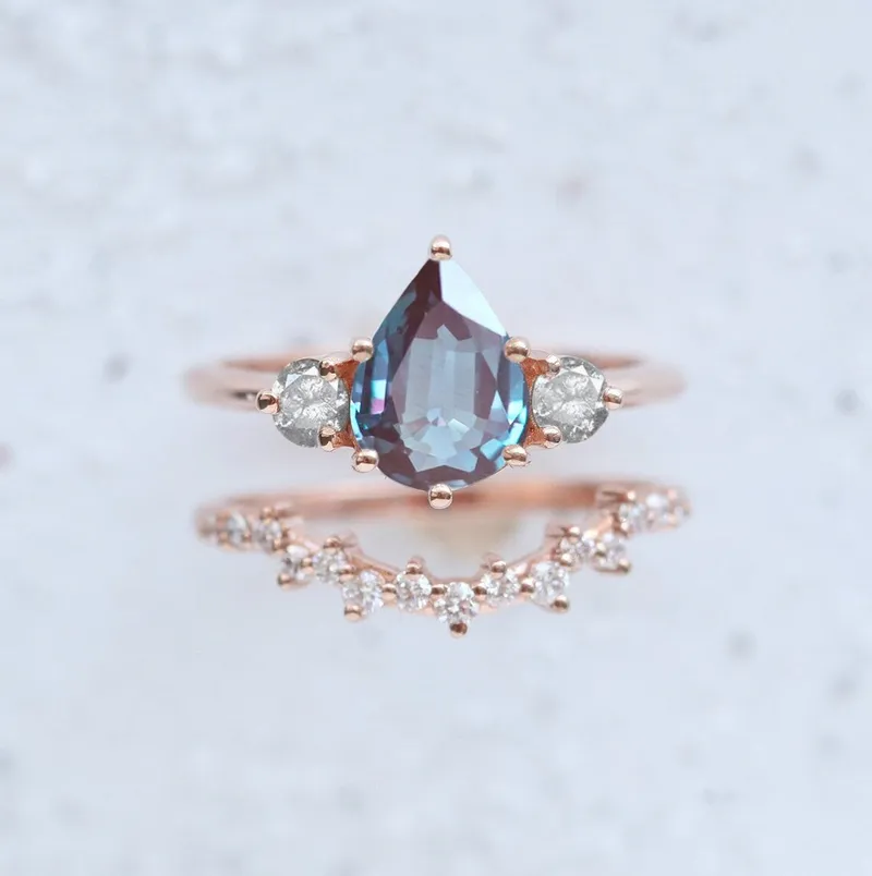 Alva Pear Alexandrite Ring Set view 4