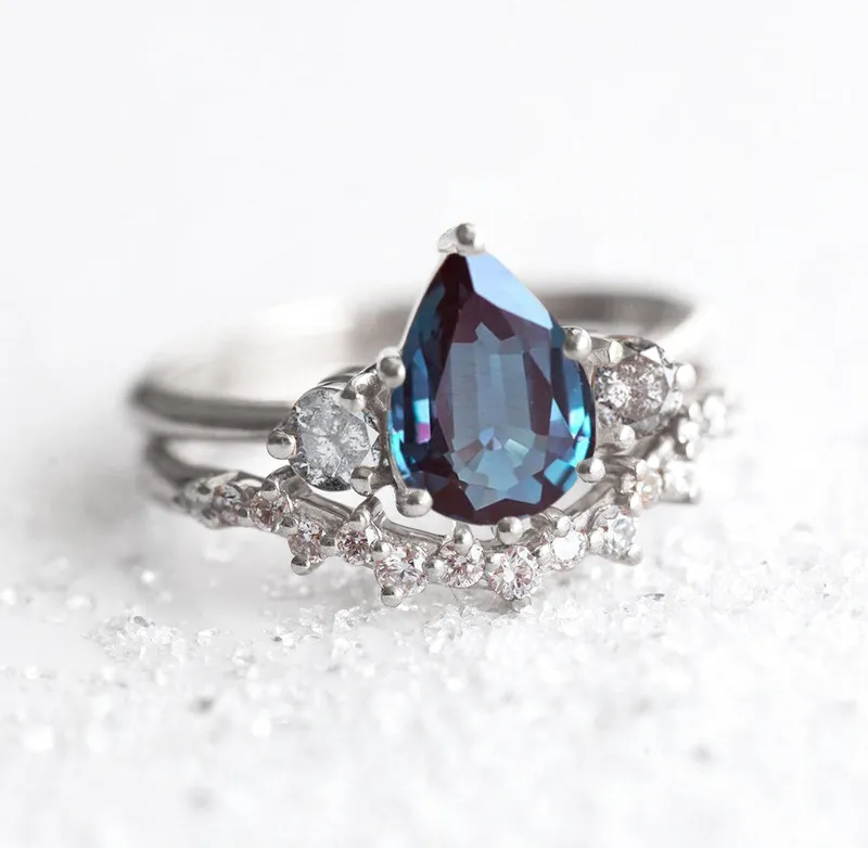 Alva Pear Alexandrite Ring Set view 7