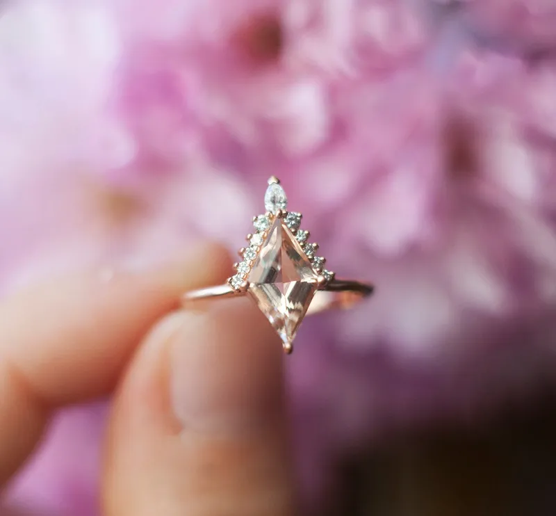 Amaris Kite Morganite & Diamond Ring view 10