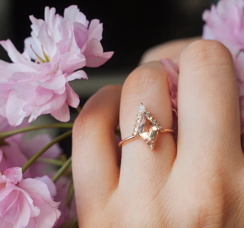 Amaris Kite Morganite & Diamond Ring view 3
