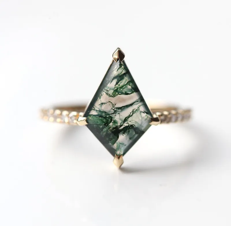 ANNA MOSS AGATE AND DIAMOND KITE RING SET vy 4