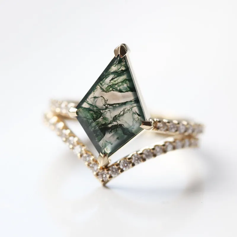 ANNA MOSS AGATE AND DIAMOND KITE RING SET vy 7
