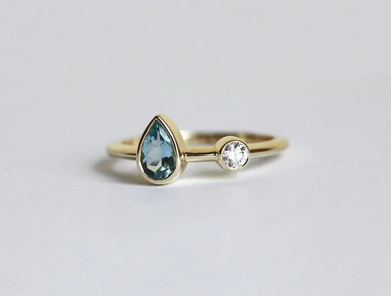 AQUAMARINE TEARDROP ENGAGEMENT RING WITH SOLITAIRE DIAMOND view 3