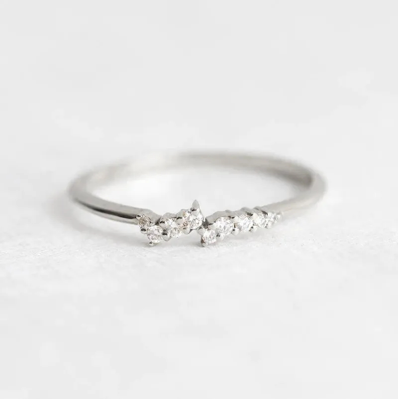 Arden White Diamond Cluster Ring vy 8