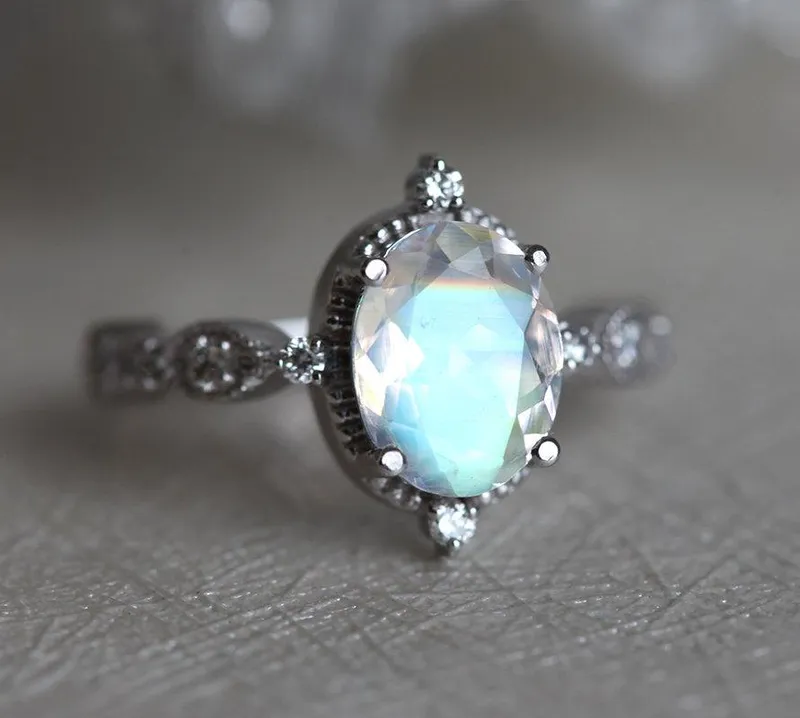 ARYA BLUE MOONSTONE RING, OVAL MOONSTONE RING view 3