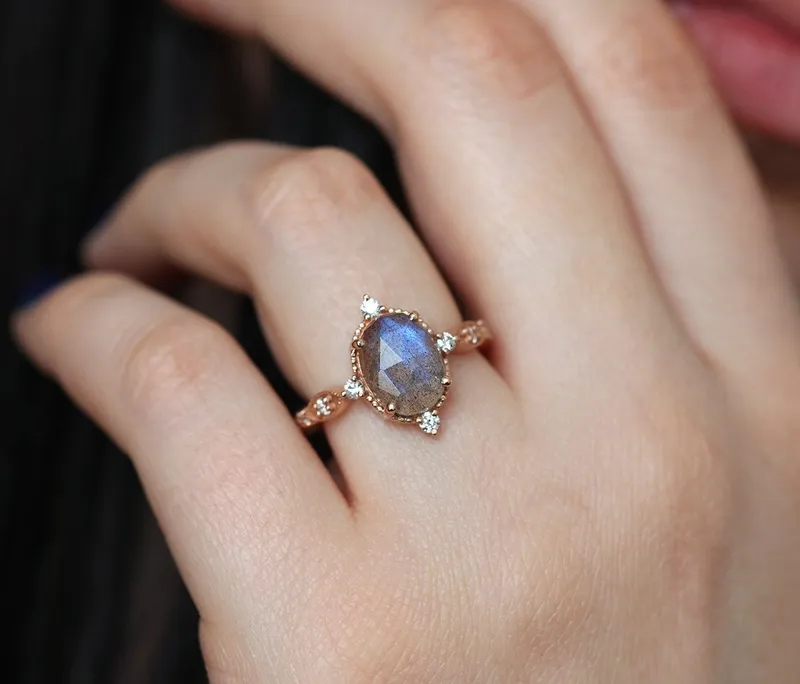 ARYA VINTAGE INSPIRED LABRADORITE RING vy 2