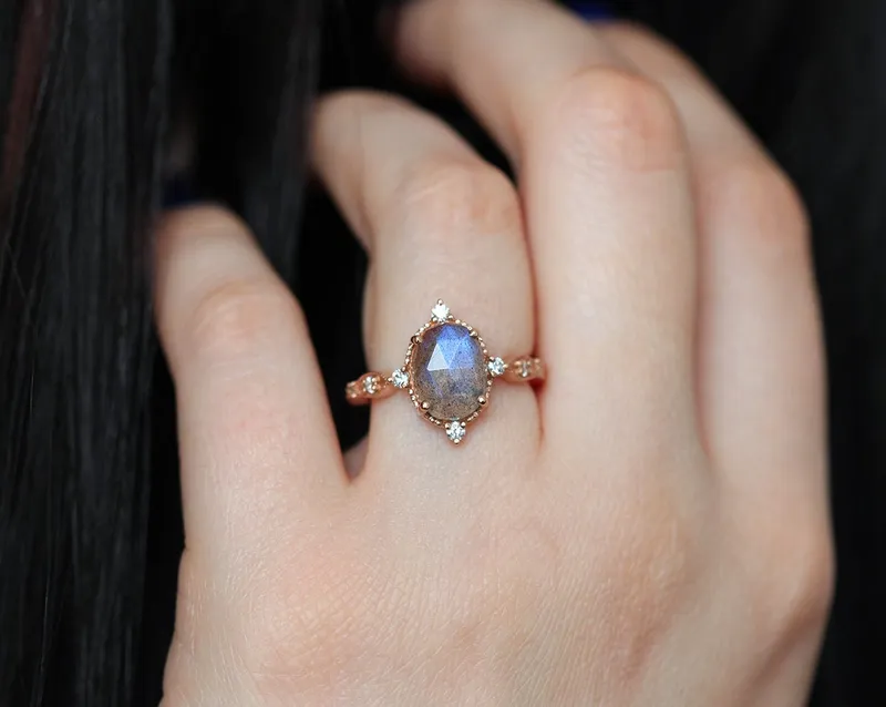 ARYA VINTAGE INSPIRED LABRADORITE RING vy 5