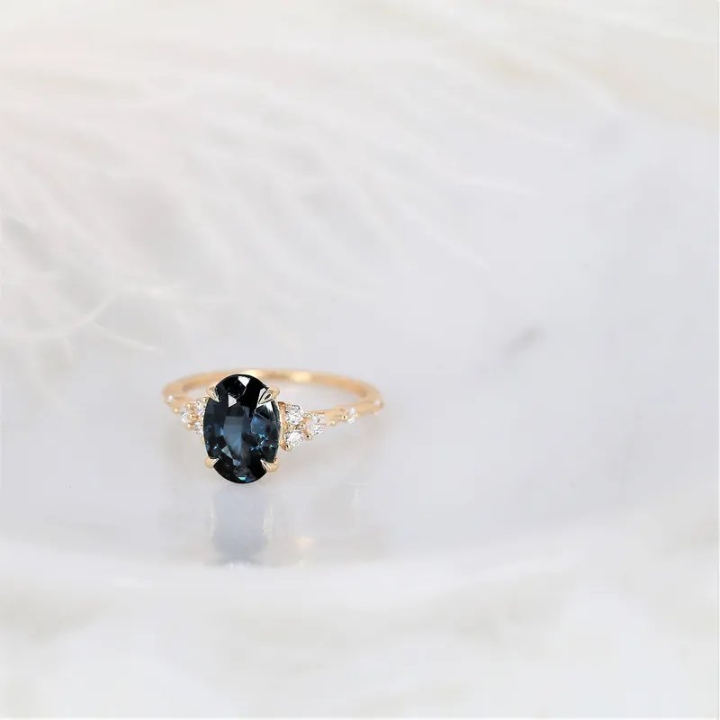 2.97ct Aspen 14kt Gold Ocean Teal Sapphire Diamond Minimalist Oval Cluster Ring vy 6