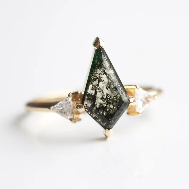Avery Kite Moss Agate Ring With Chevron Band vy 7