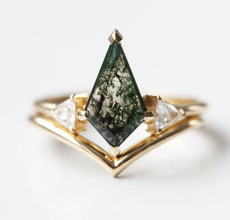 Avery Kite Moss Agate Ring With Chevron Band green engagement ring