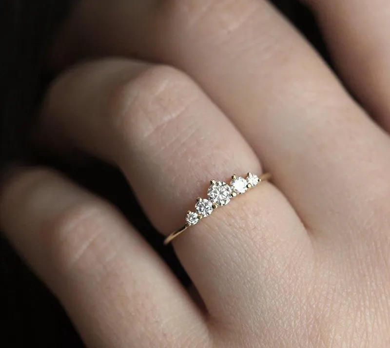 Azra Diamond Ring view 4