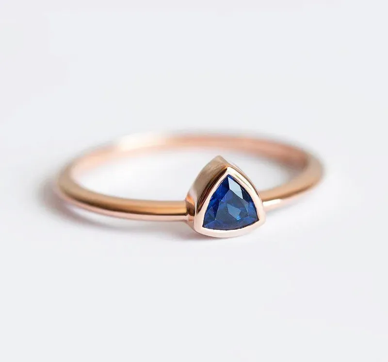 Balbir Blue Sapphire Ring vy 2