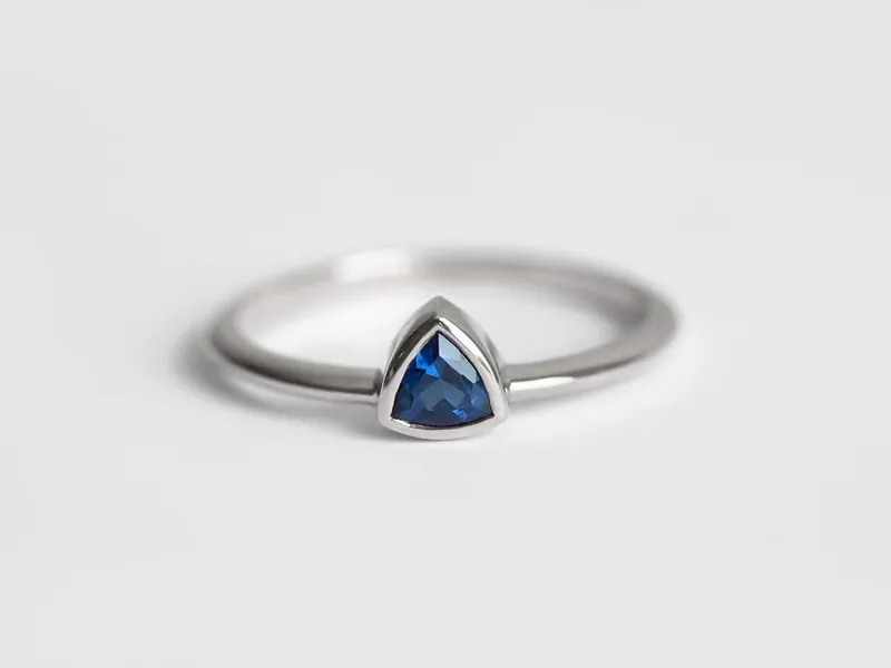 Balbir Blue Sapphire Ring vy 6