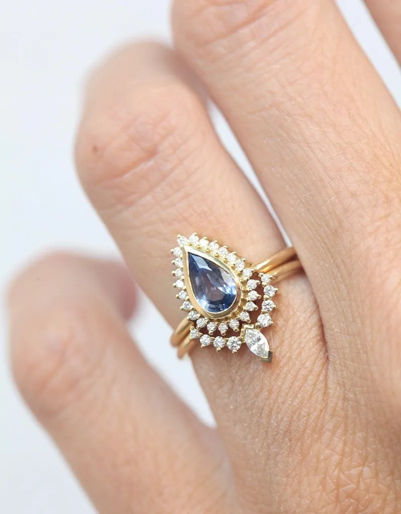 BEA BLUE SAPPHIRE ENGAGEMENT RING SET WITH FULL DIAMOND HALO view 7