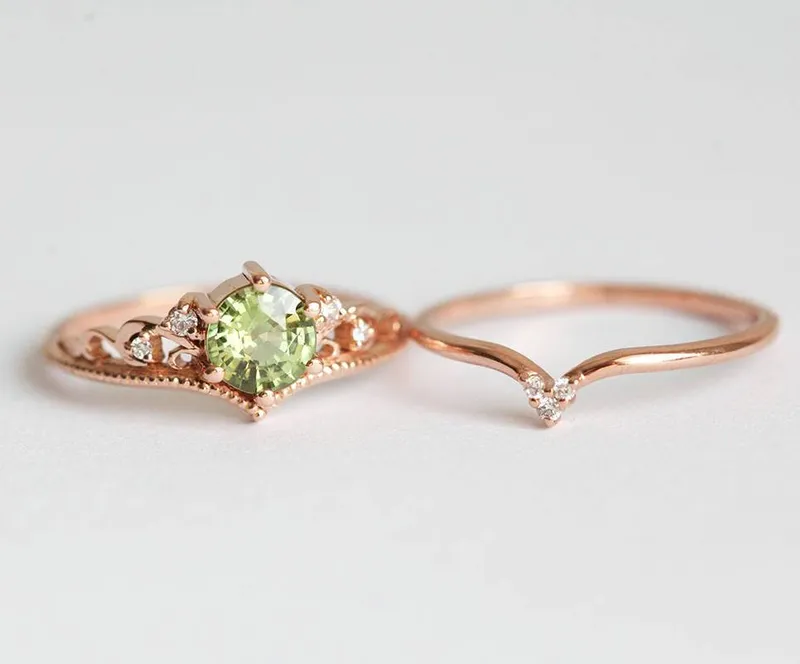 Bella Green Sapphire Diamond Ring vy 3