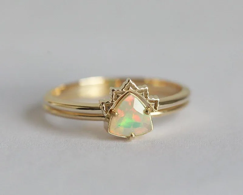 Bernice Trillion Opal Ring Set vy 5