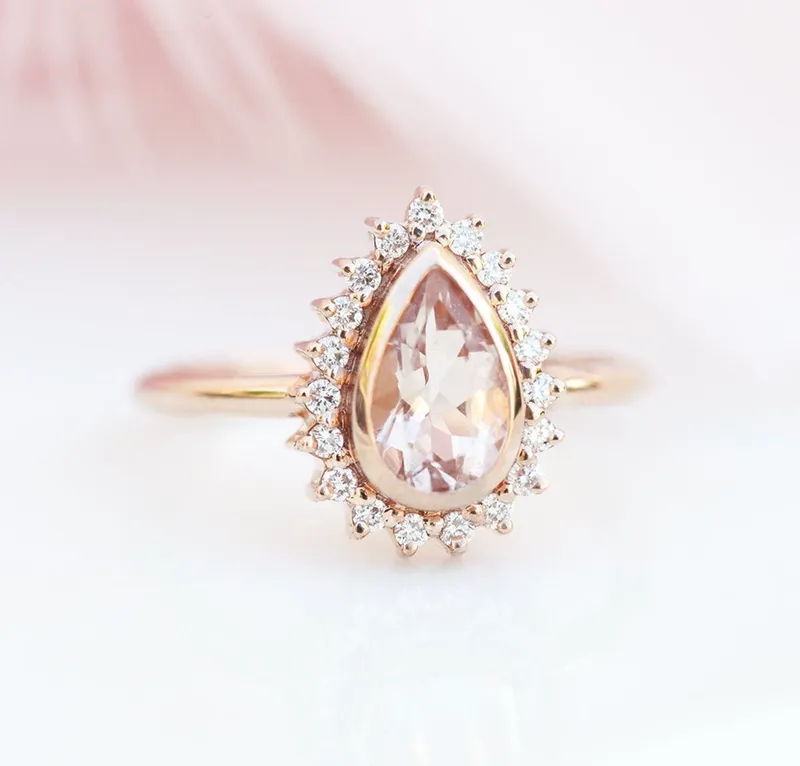 BEVERLY PEAR MORGANITE RING vy 2