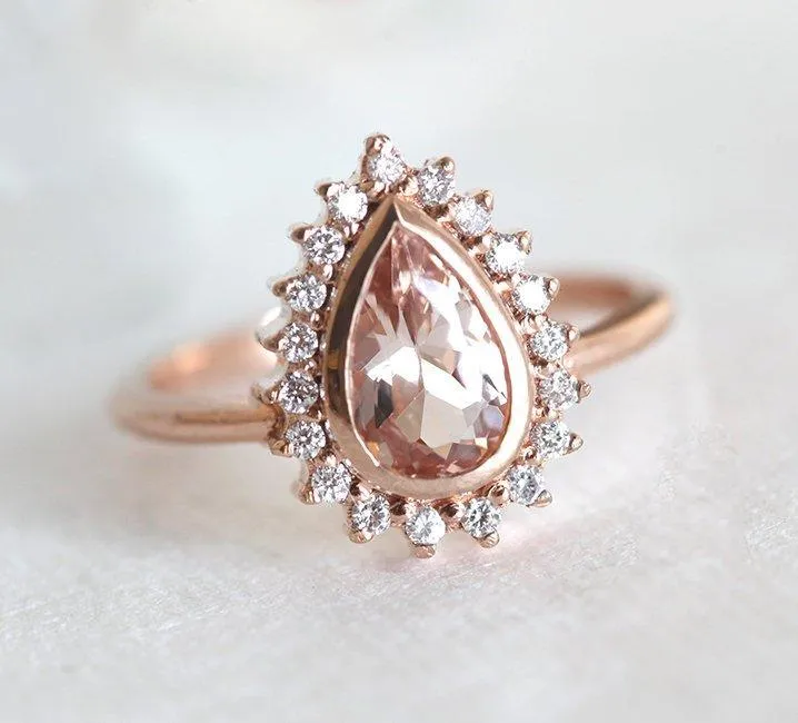 BEVERLY PEAR MORGANITE RING vy 4