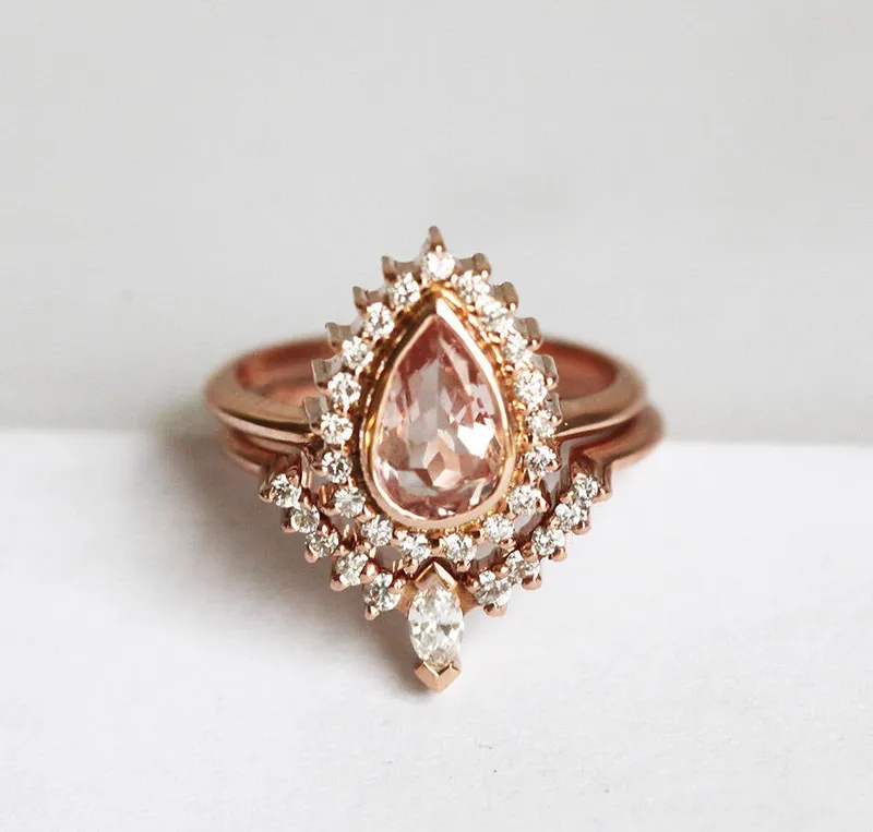 BEVERLY PEAR MORGANITE AND DIAMOND RING SET view 4