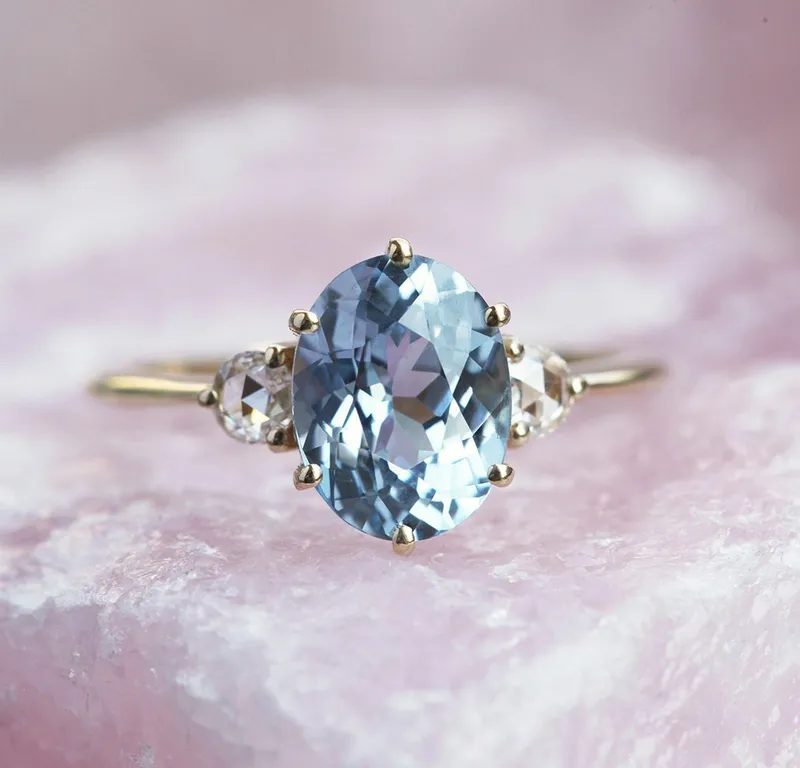 Bluish Sapphire Engagement Ring, Three Stone Sapphire Ring, Oval Sapphire Ring, Blue Engagement Ring blue sapphire oval cut engagement ring