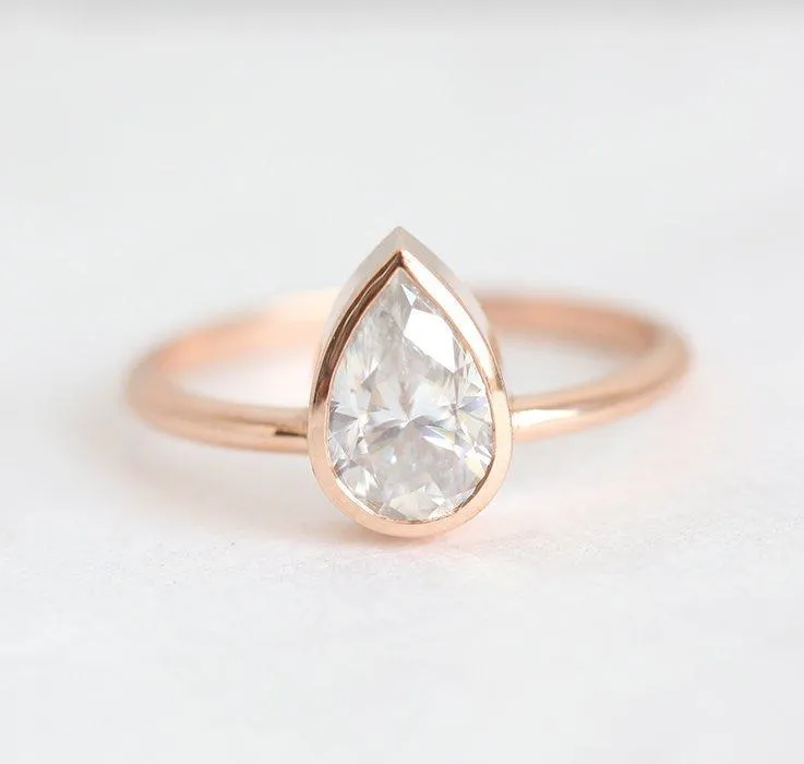 Bree Diamond Ring vy 4