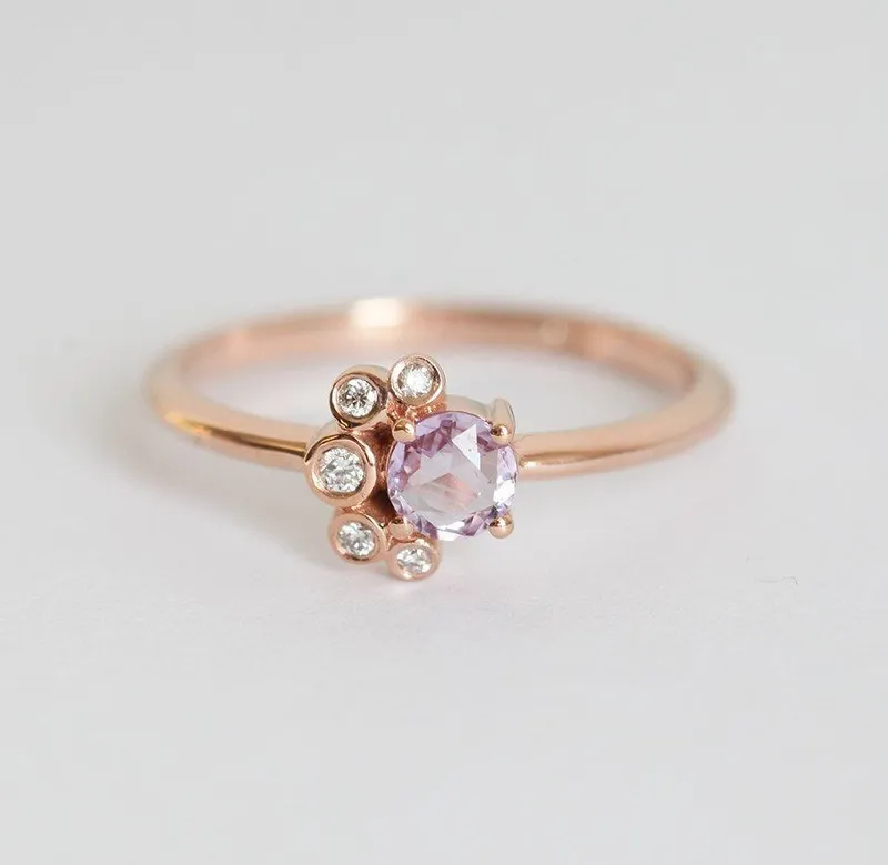 Briar Round Sapphire Diamond Cluster Ring vy 4