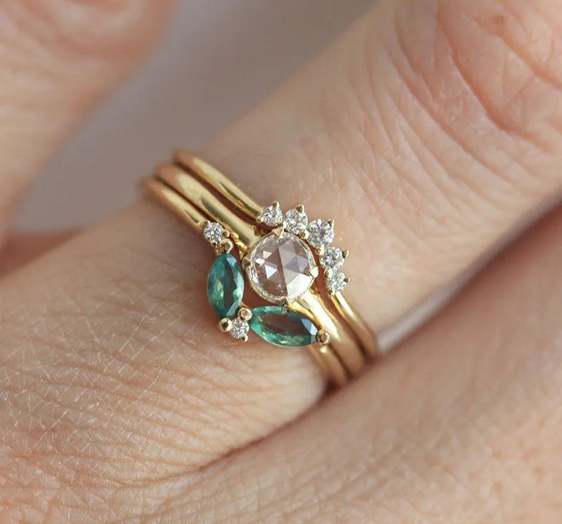 Bridget Alexandrite Ring vy 4