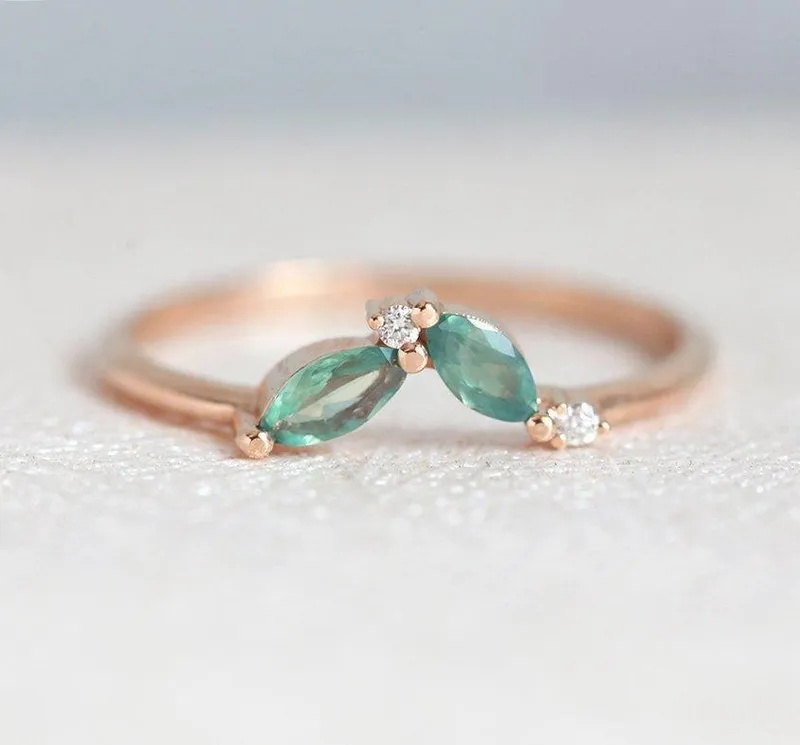 Bridget Alexandrite Ring vy 6