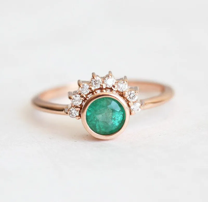 Brina Emerald And Diamond Ring vy 3