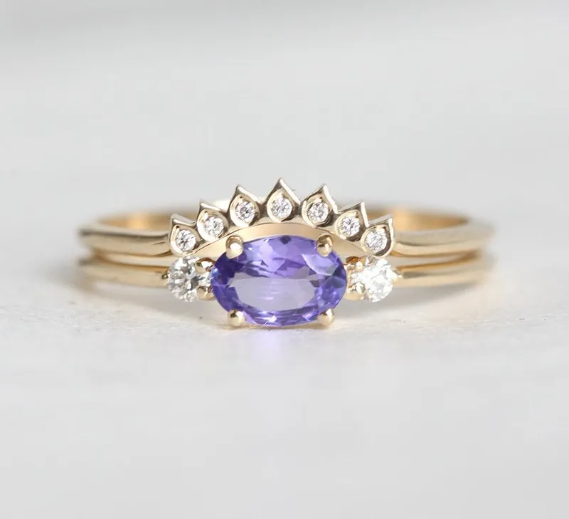Brittany Oval Tanzanite Ring With Accent Diamonds vy 4
