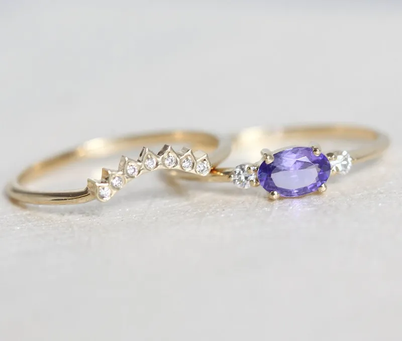 Brittany Oval Tanzanite Ring With Accent Diamonds vy 6