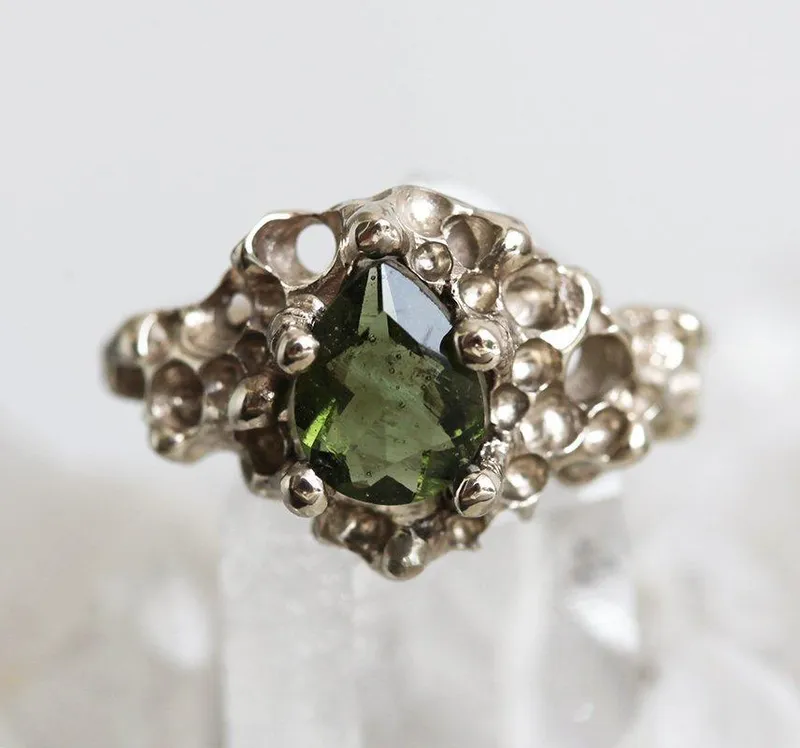 CERES CRYSTAL RING, METEORITE RING view 2