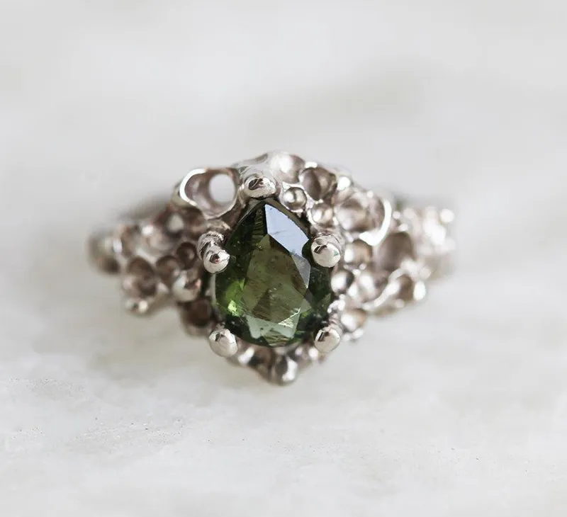 CERES CRYSTAL RING, METEORITE RING view 4
