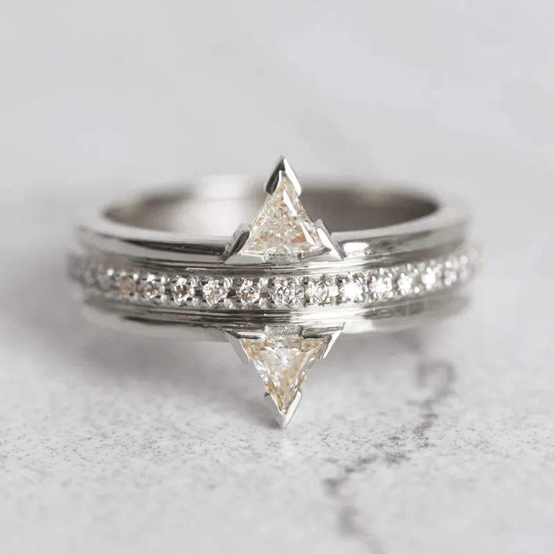 CLARA DIAMOND RING view 9