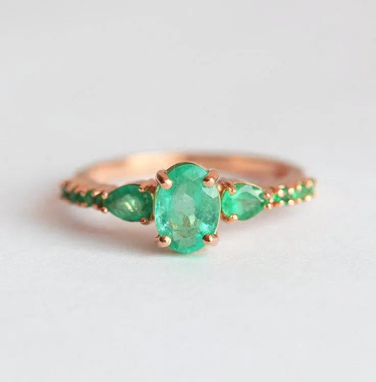 CAPRI GREEN EMERALD CLUSTER RING view 6