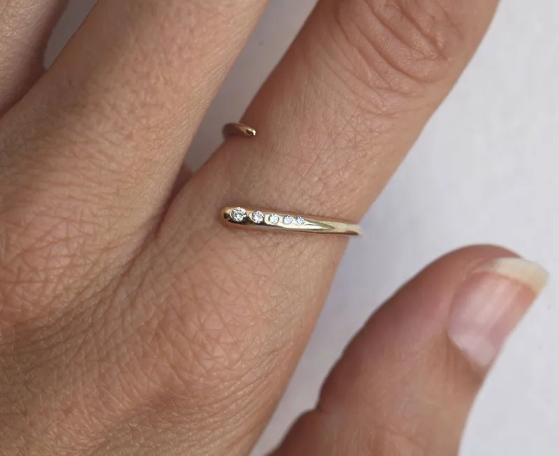Comet Diamond Wrap Wedding Ring vy 2