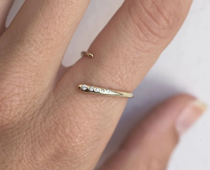 Comet Diamond Wrap Wedding Ring vy 5