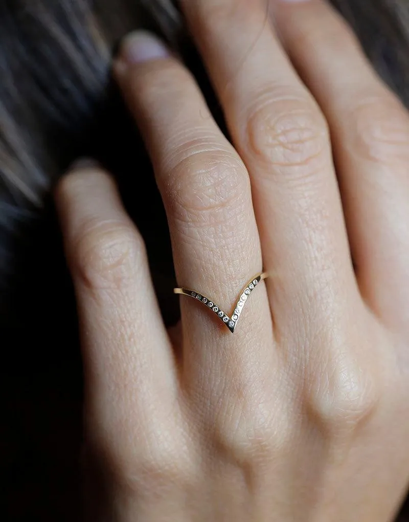 Curved Flush Diamond Nesting Band view 4