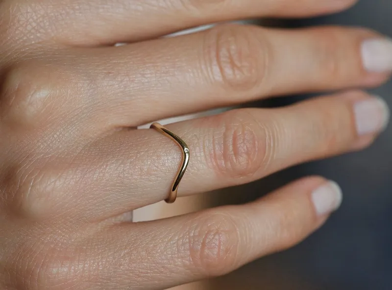 Curved Flush Diamond Nesting Band Ring vy 2
