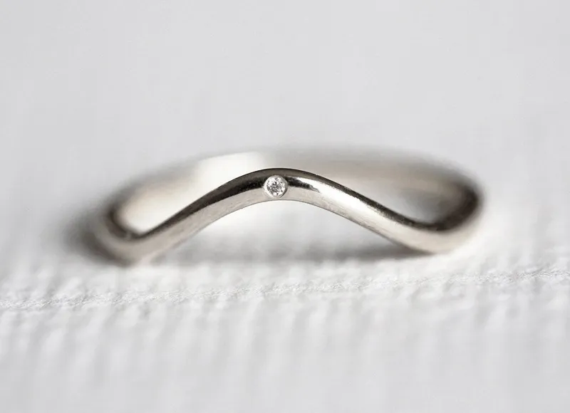 Curved Flush Diamond Nesting Band Ring vy 6