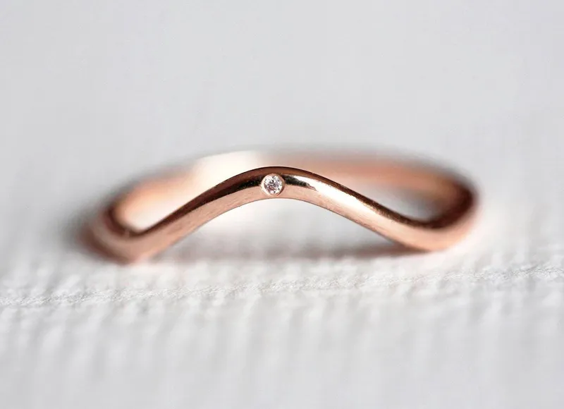 Curved Flush Diamond Nesting Band Ring vy 7
