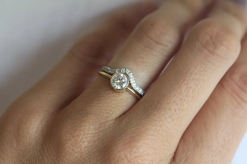 Curved Wedding Band, Curved Diamond Ring view 3