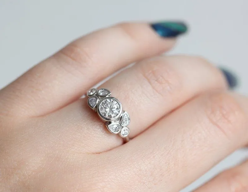 DIAMOND RING, 18K WHITE GOLD ENGAGEMENT RING view 5