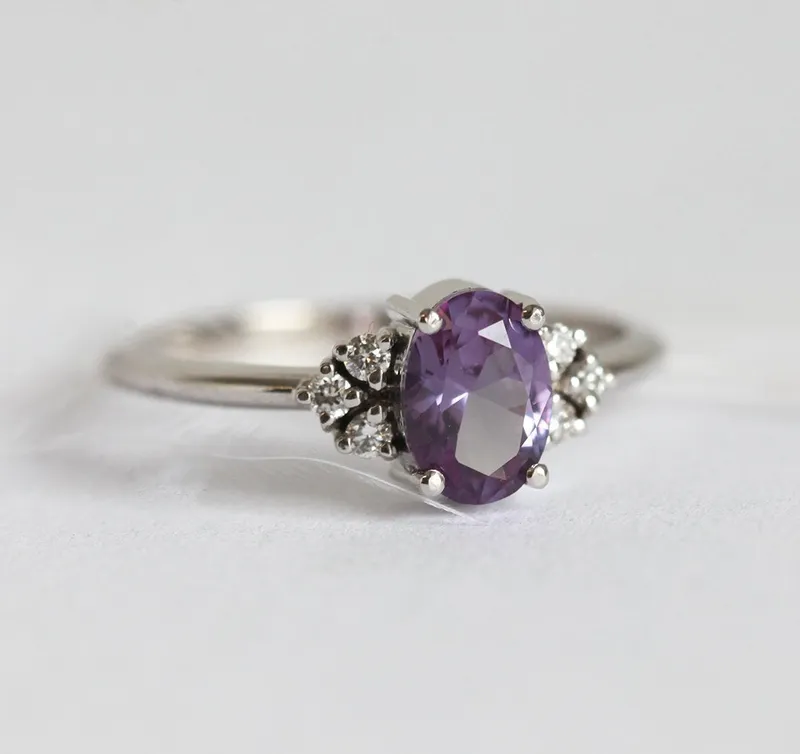 Dora Lab Alexandrite & Diamond Ring vy 2