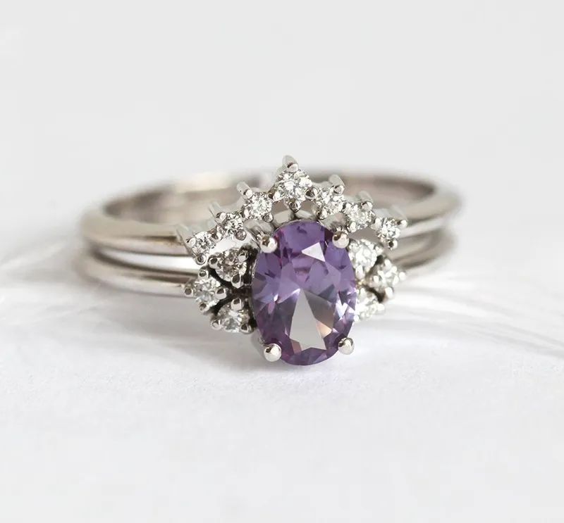 Dora Lab Alexandrite & Diamond Ring vy 4
