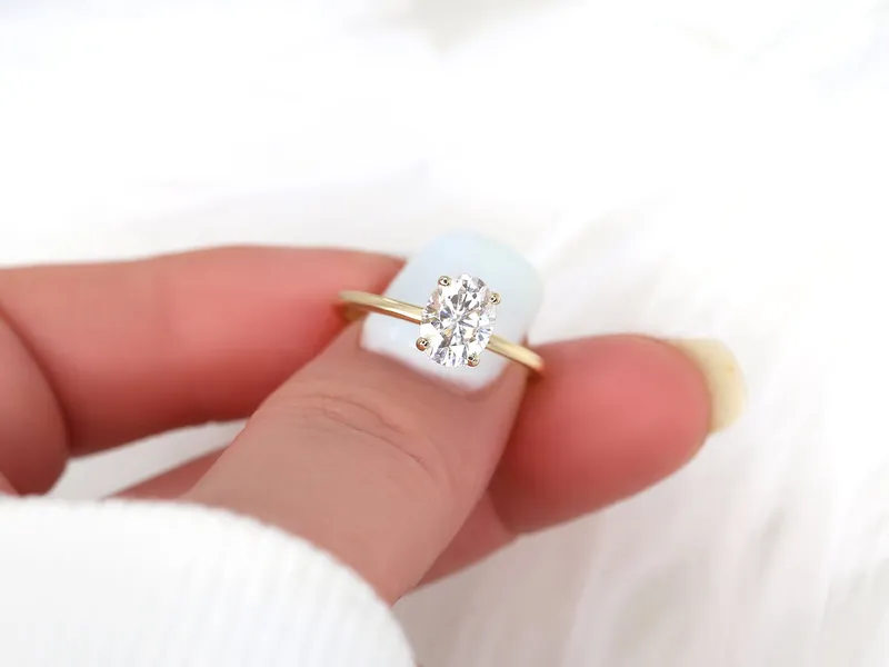 1.50ct Dakota 8x6mm 14kt Gold Moissanite Minimalist Oval Solitaire Ring vy 2