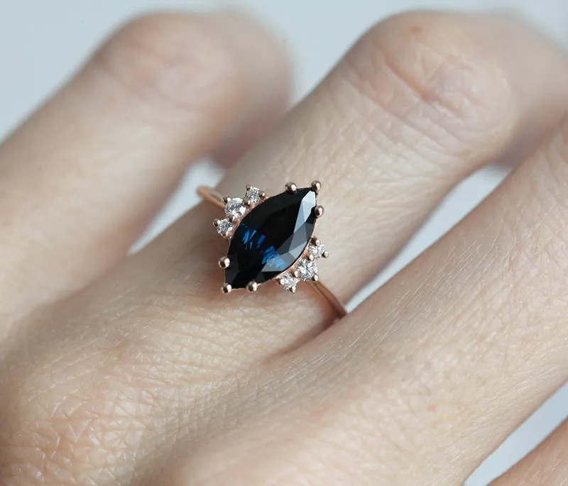 Damiana Sapphire Diamond Ring view 4