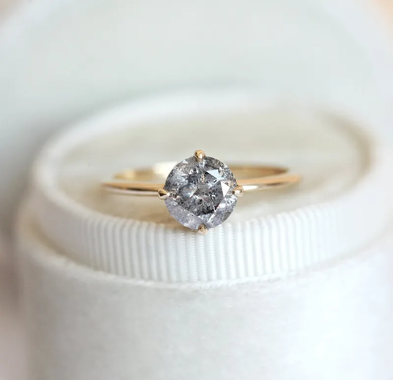 Danielle Galaxy Salt & Pepper Diamond Ring Set vy 4
