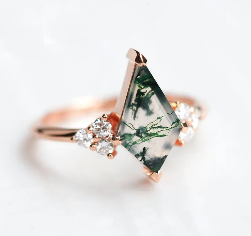 Dawn Moss Agate Ring With Accent Diamonds vy 10